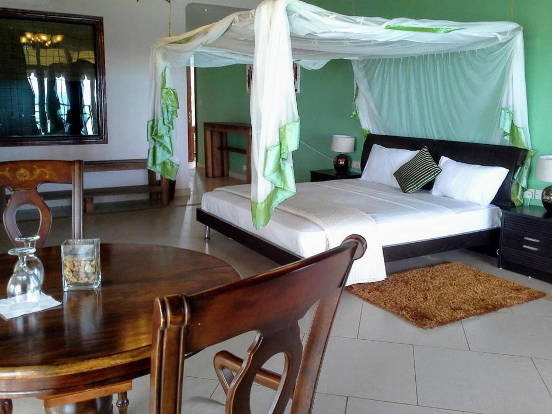Villa Fleur De Lys Makunduchi Buitenkant foto