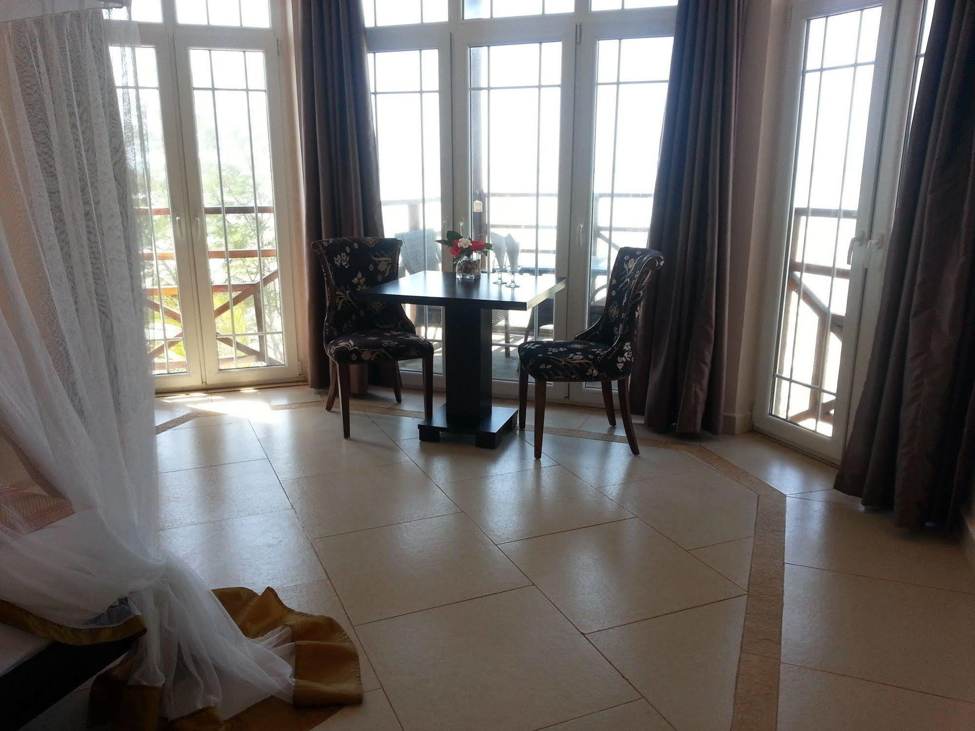 Villa Fleur De Lys Makunduchi Buitenkant foto